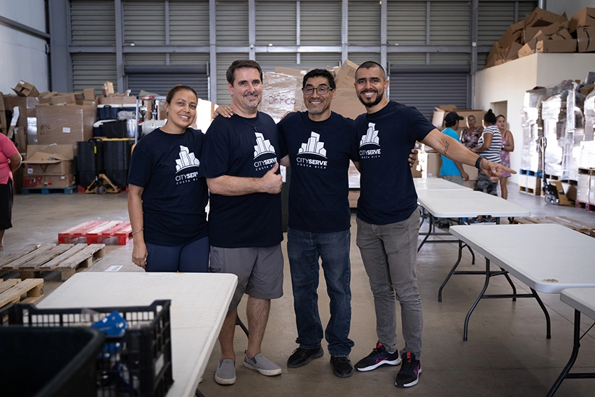 CityServe Costa Rica volunteers.